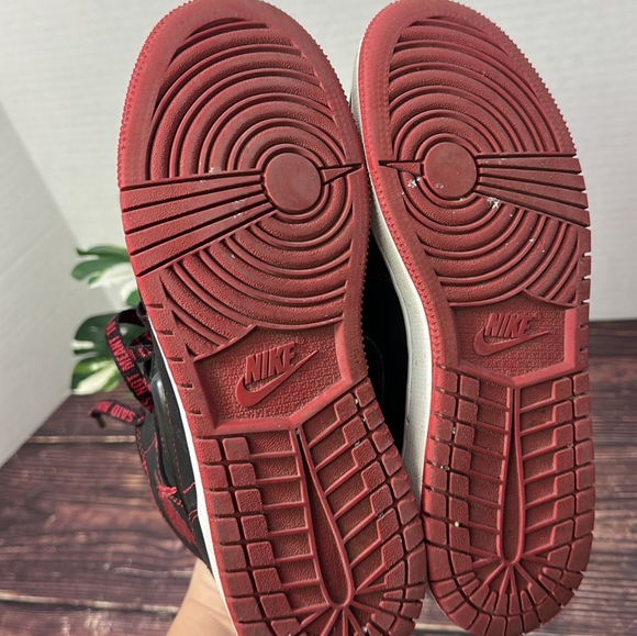 NIKE Air Jordan Retro 1 Fearless Come Fly With Me Sneakers - Picture 6 of 7